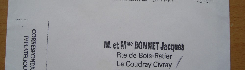 Rings skiing downhill